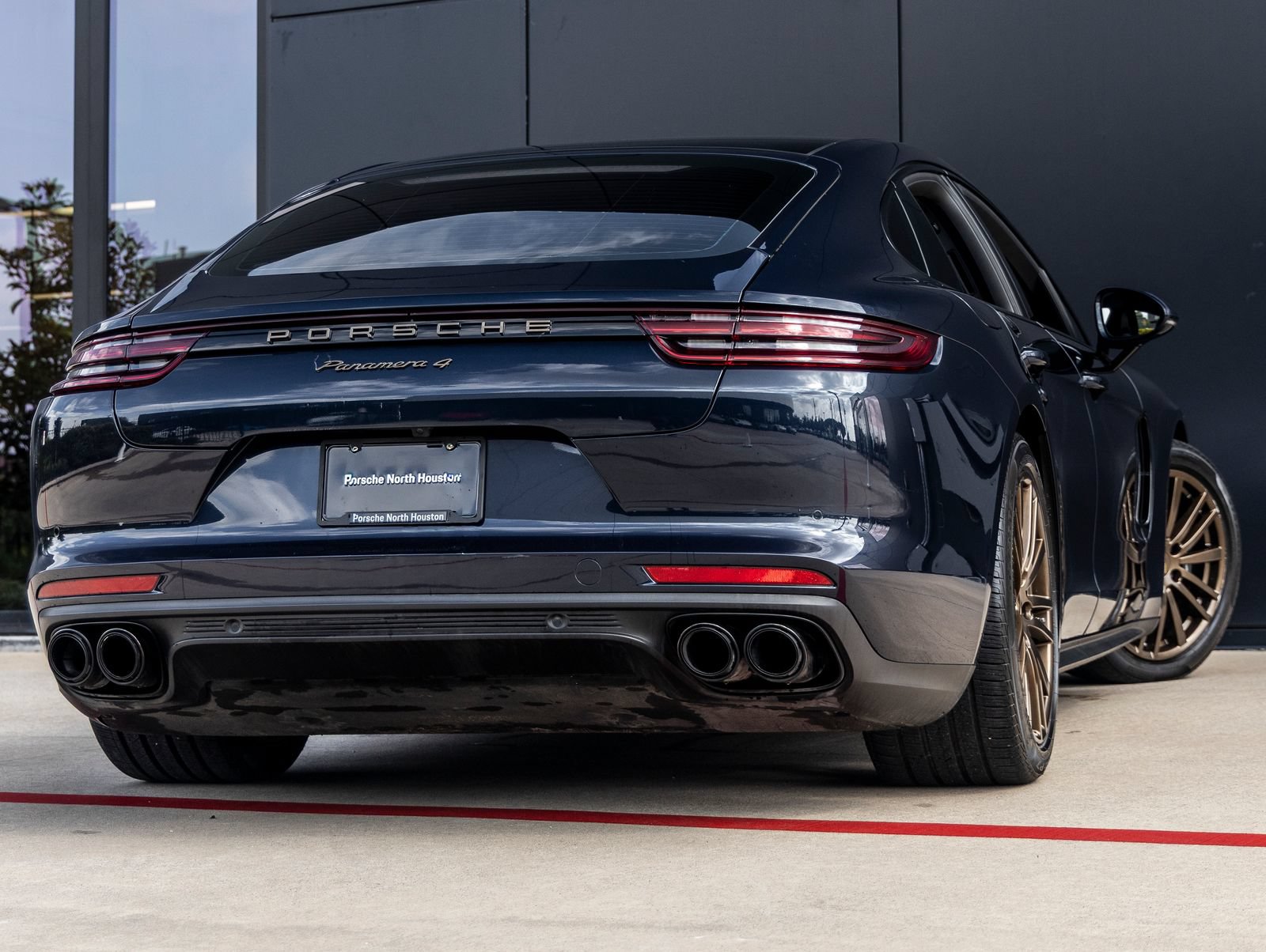 Certified 2018 Porsche Panamera 4 AWD/4WD image 11