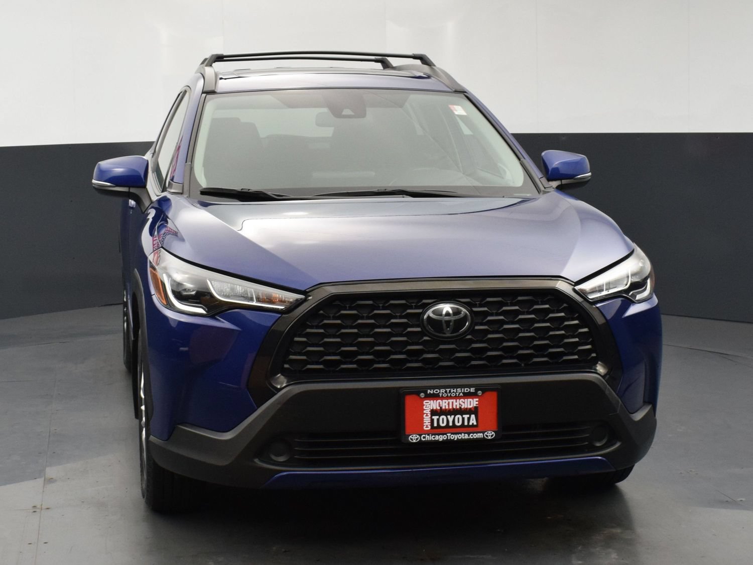 Used 2022 Toyota Corolla Cross LE w/ Moonroof Package AWD/4WD image 7
