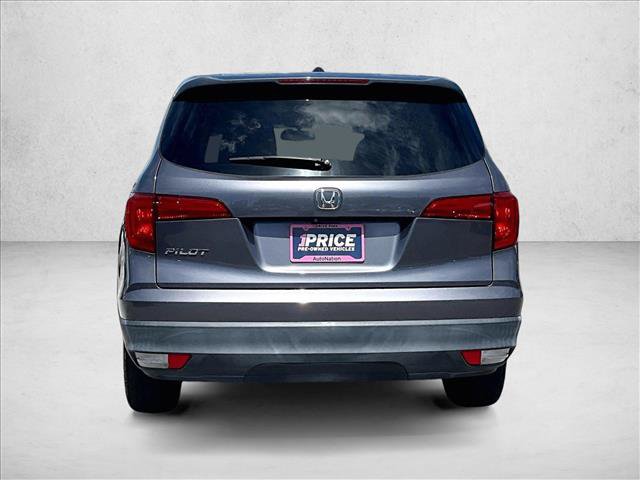 Used 2017 Honda Pilot EX-L image 4