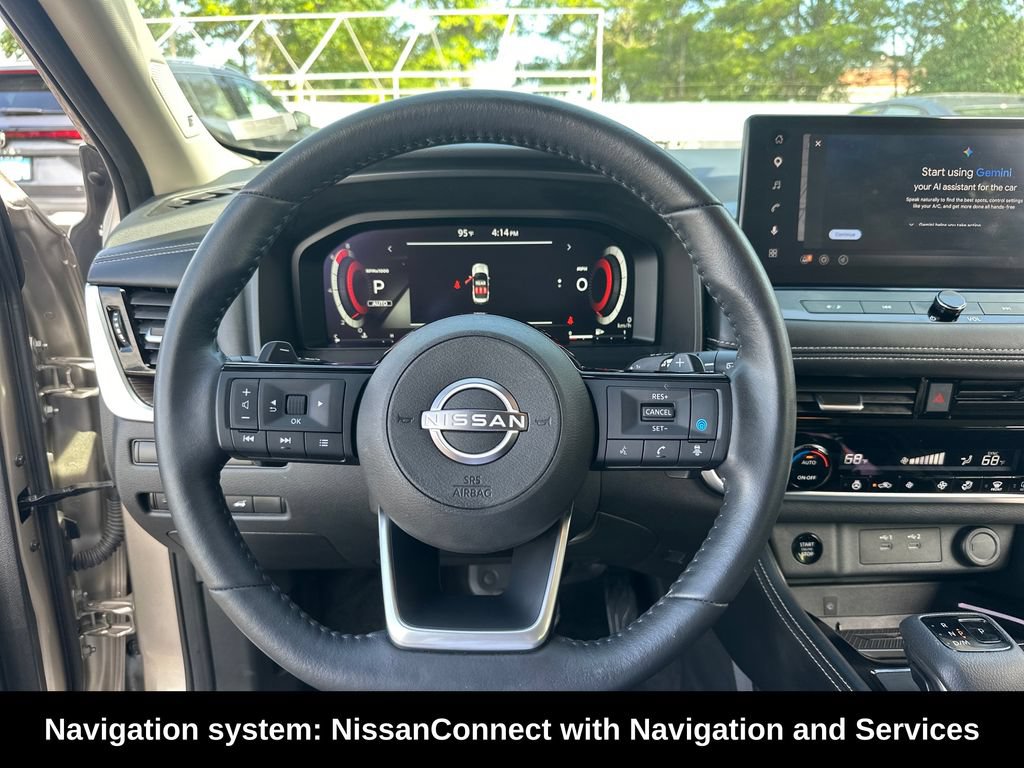 Used 2024 Nissan Rogue Platinum AWD/4WD image 11