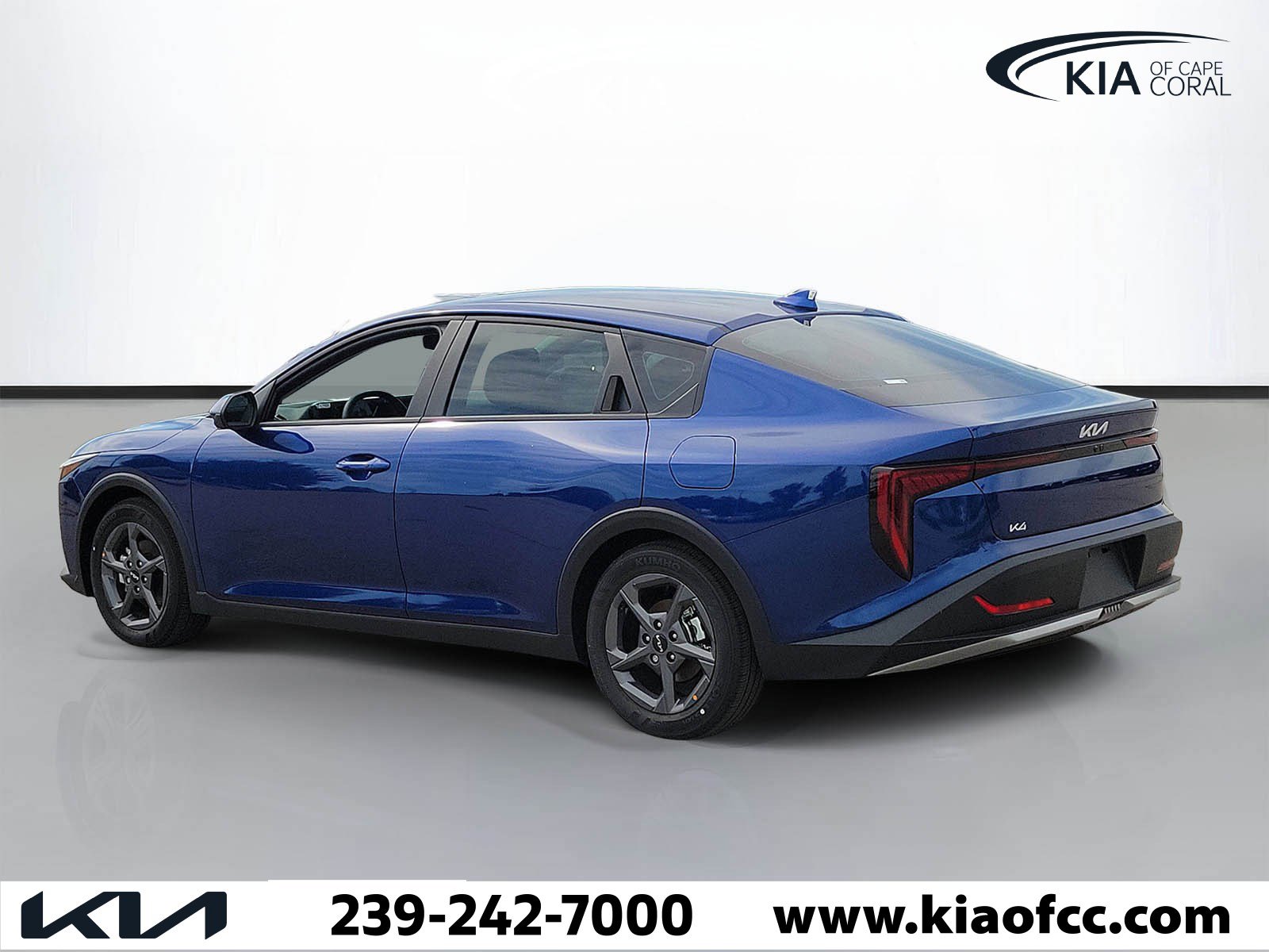 New 2025 Kia K4 LXS image 4