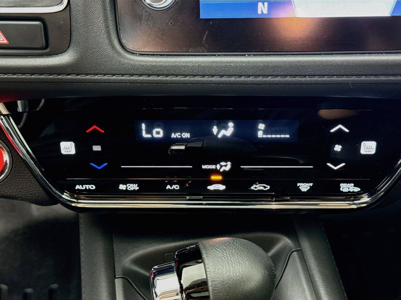 Used 2020 Honda HR-V Touring image 9