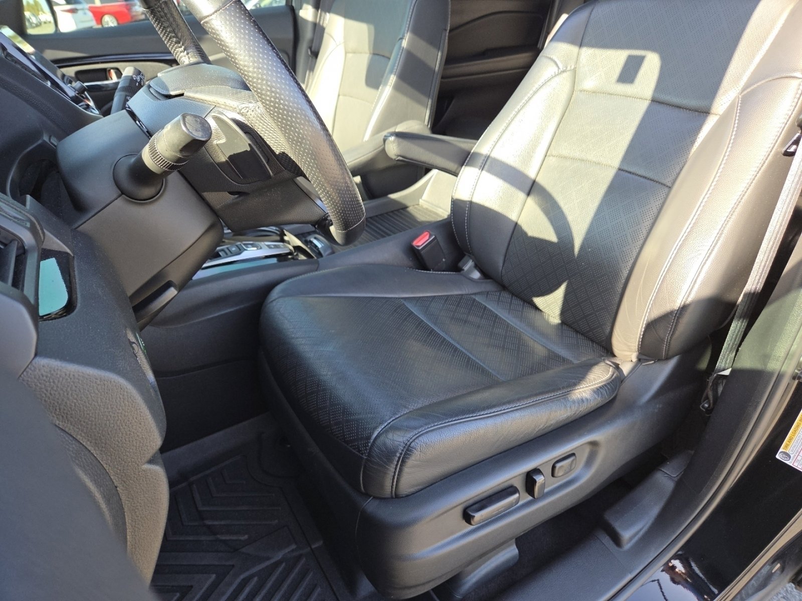 Used 2020 Honda Passport Elite image 30