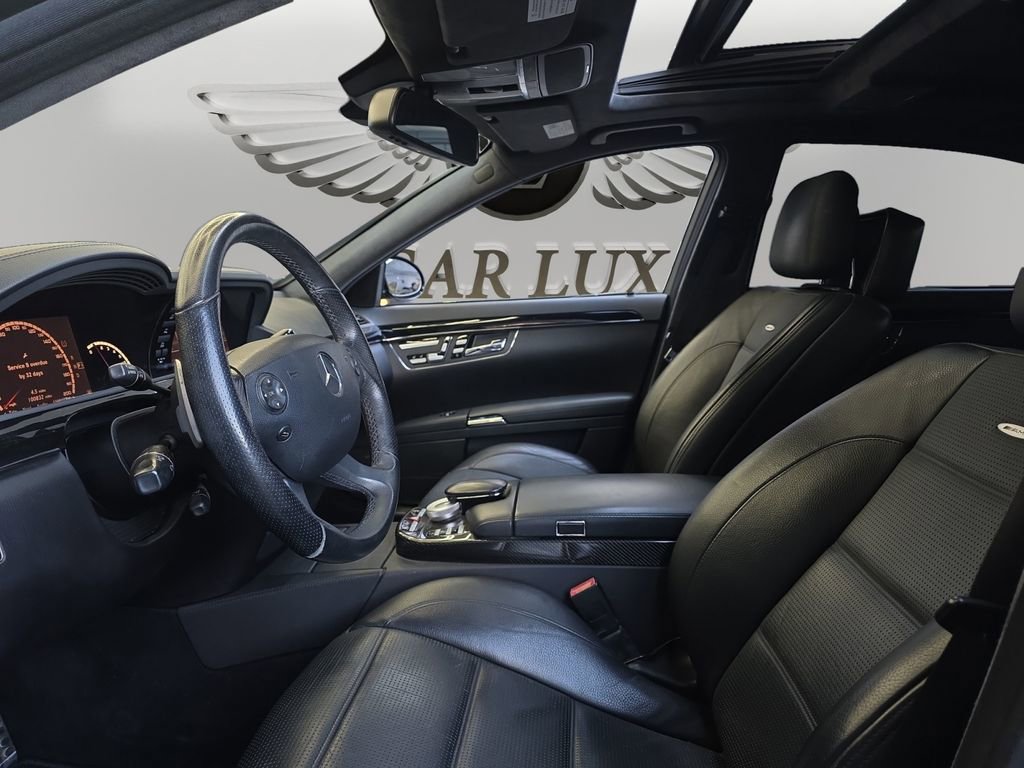Used 2009 Mercedes-Benz S 63 AMG w/ AMG Performance Pkg image 9