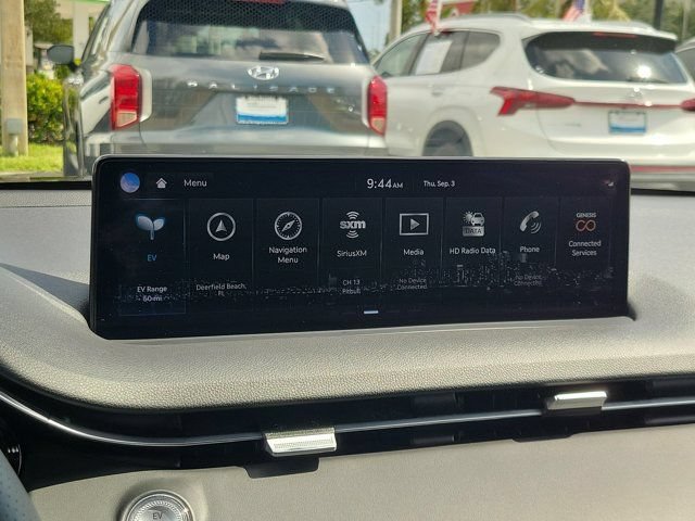Certified 2023 Genesis Electrified GV70 AWD Advance image 27
