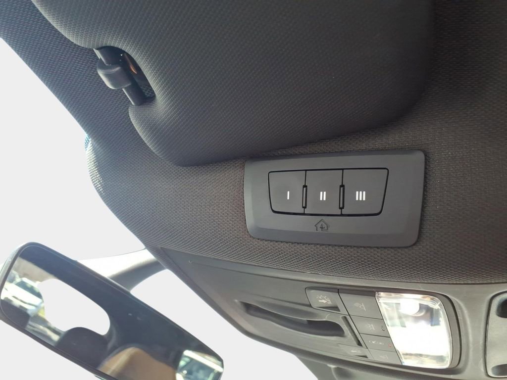 Used 2018 Audi Q3 2.0T Premium Plus w/ Premium Plus Package image 28