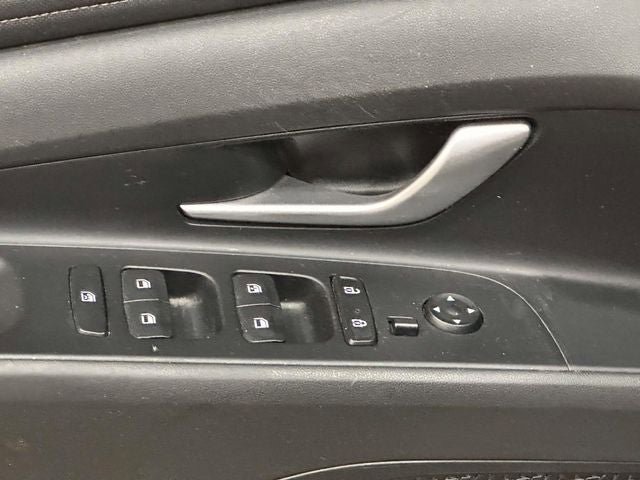 Used 2023 Hyundai Elantra SEL w/ Convenience Package FWD image 16