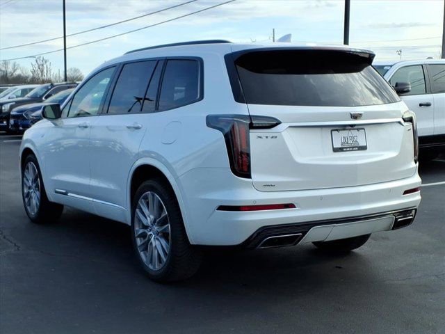 Used 2021 Cadillac XT6 Sport image 5