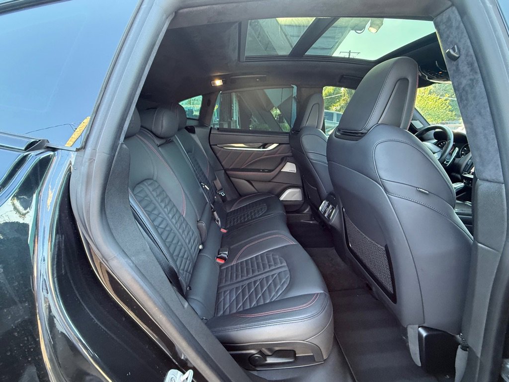 Used 2022 Maserati Levante Modena AWD/4WD image 25