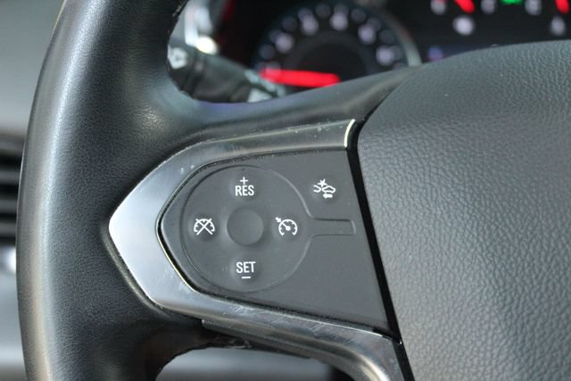 Used 2023 Chevrolet Traverse LT w/ Midnight/Sport Edition AWD/4WD image 16