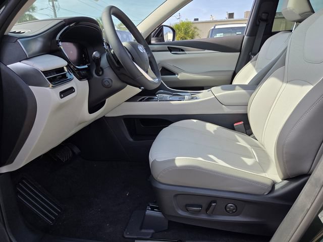 New 2027 INFINITI QX60 Luxe w/ Cargo Package FWD image 11
