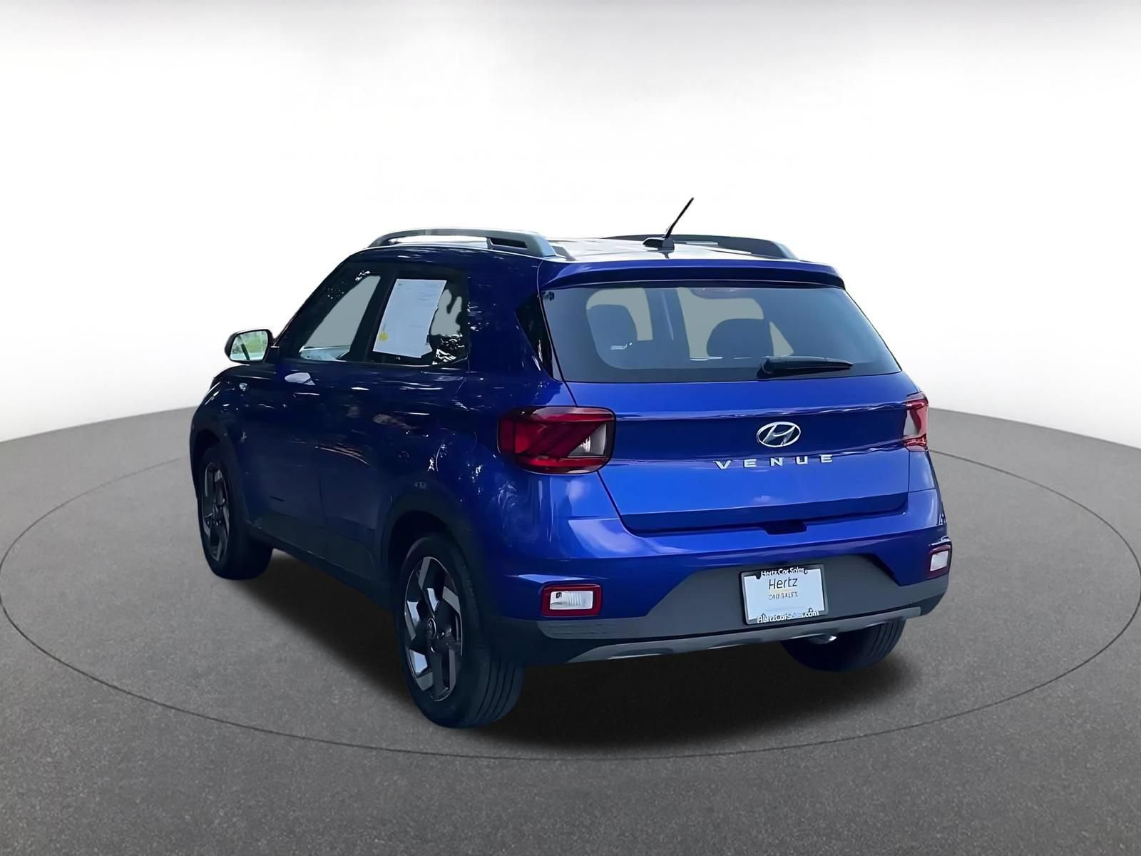 Used 2026 Hyundai Venue SEL FWD image 11