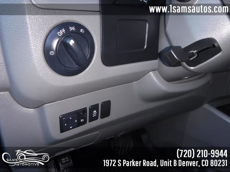 Used 2018 Nissan NV 3500 S image 36