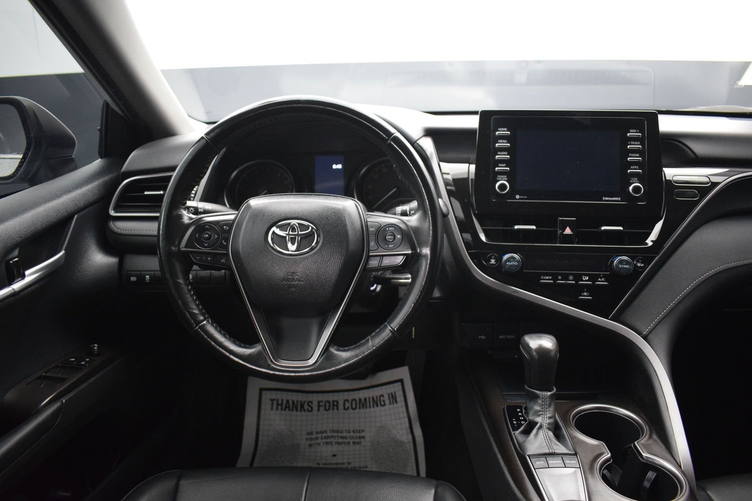 Used 2024 Toyota Camry SE FWD image 14