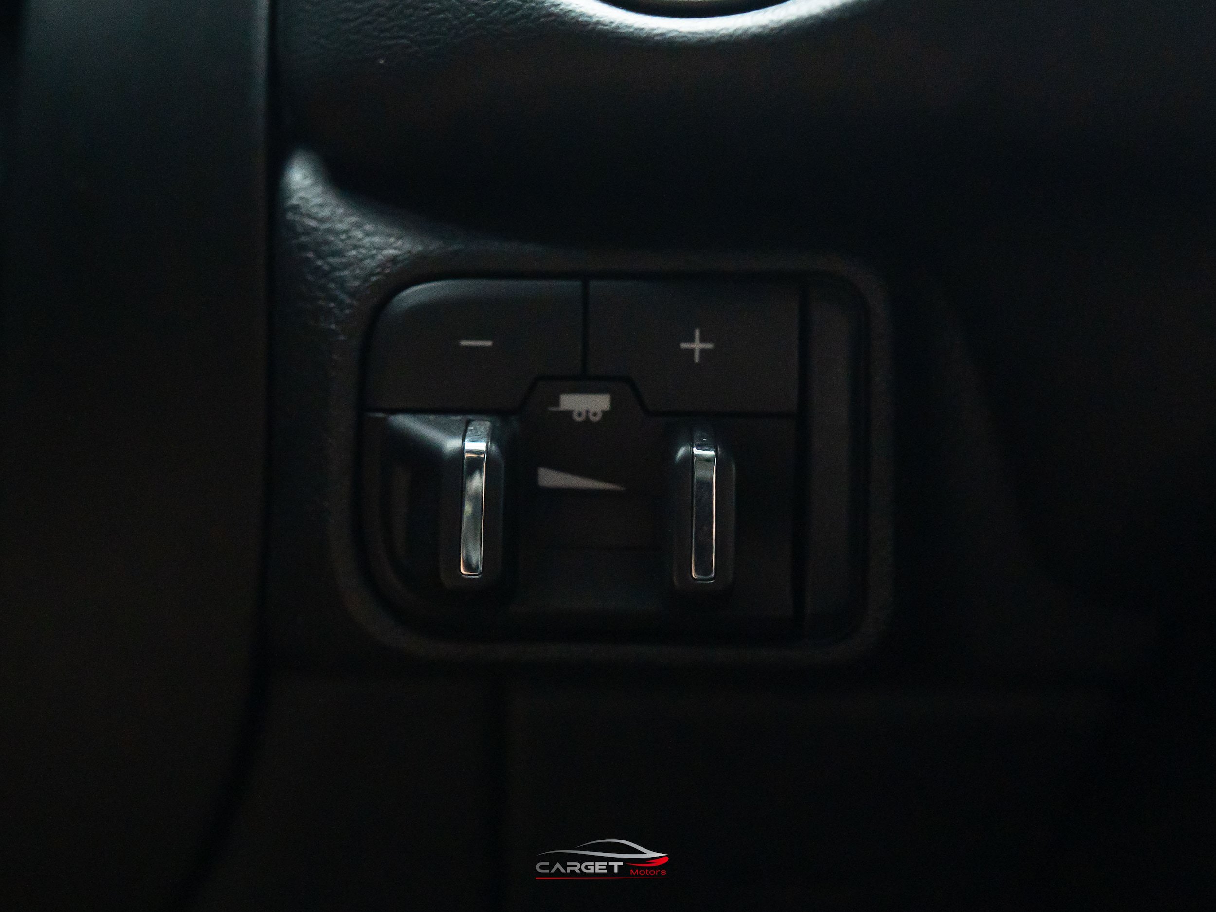Used 2023 Dodge Durango R/T w/ Tow 'N Go Package AWD/4WD image 53