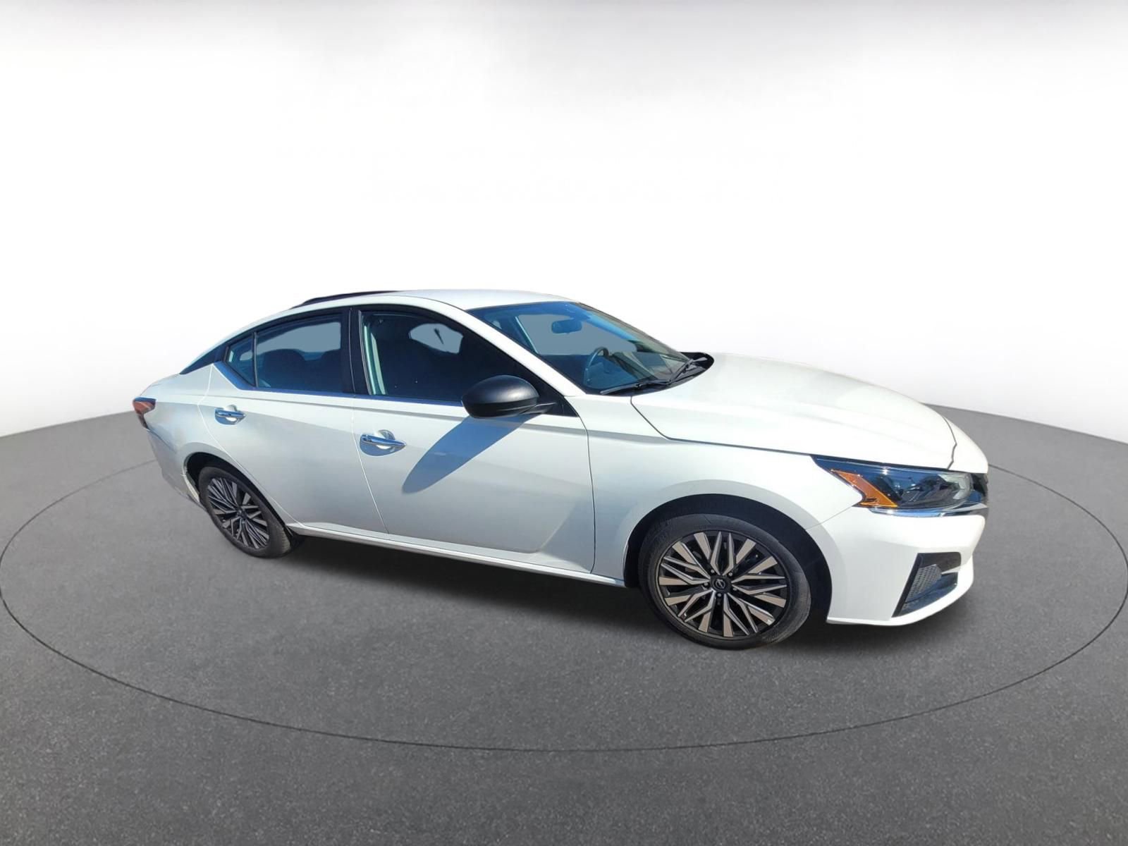 Used 2025 Nissan Altima 2.5 SV