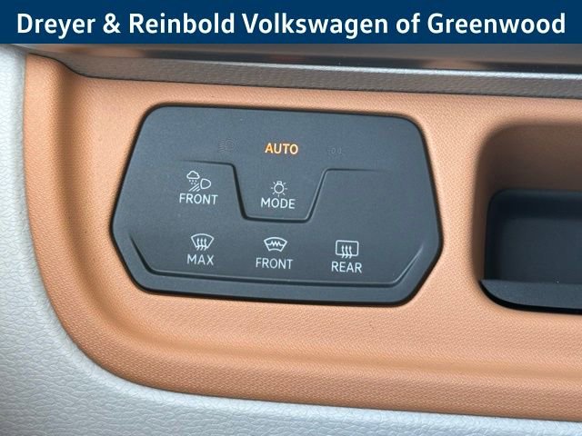 New 2025 Volkswagen ID. Buzz Pro S Plus image 18