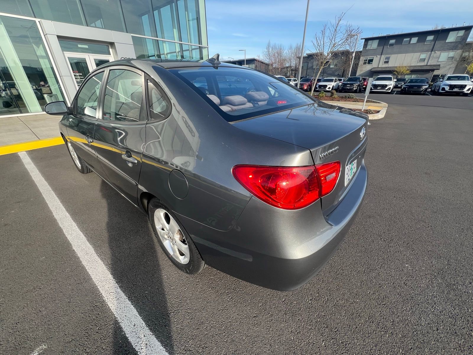 Used 2009 Hyundai Elantra SE w/ Premium Pkg 4 image 5