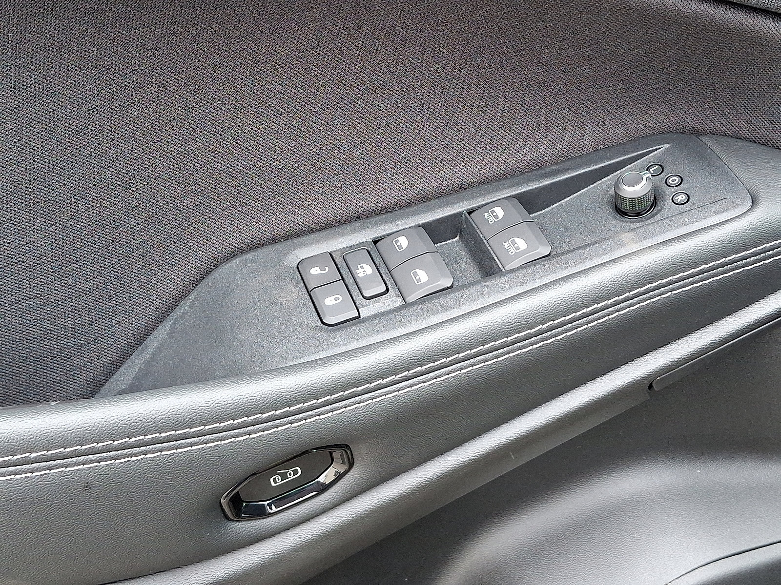 New 2026 Jeep Cherokee Laredo AWD/4WD image 8