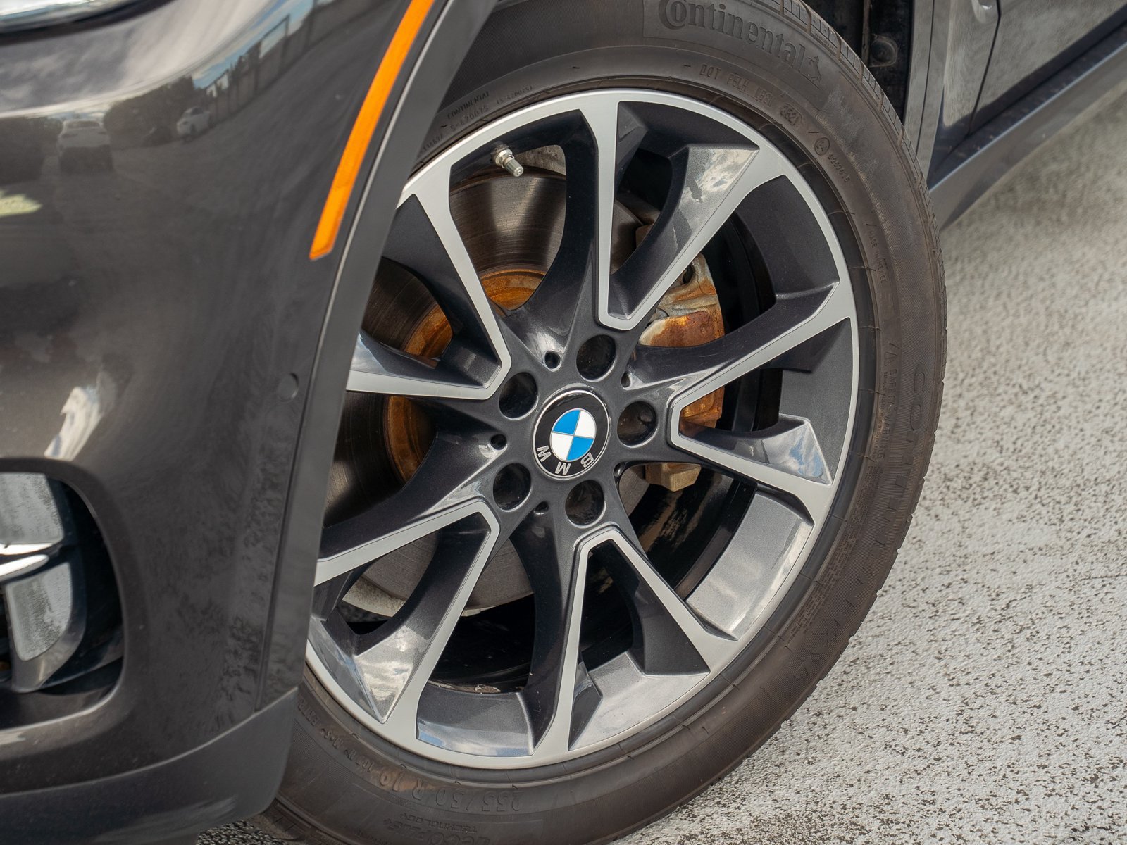 Used 2017 BMW X5 xDrive40e AWD/4WD image 11