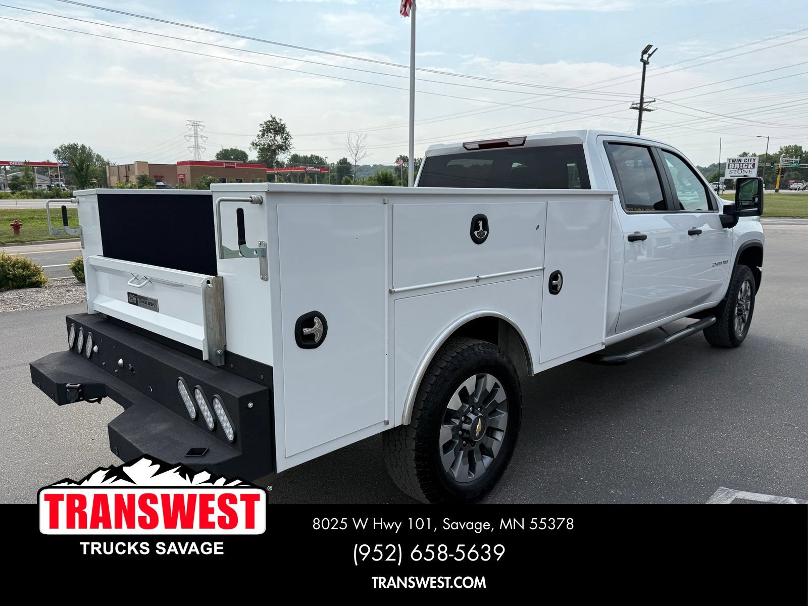 Used 2025 Chevrolet Silverado 2500 Custom w/ Custom Value Package AWD/4WD image 16