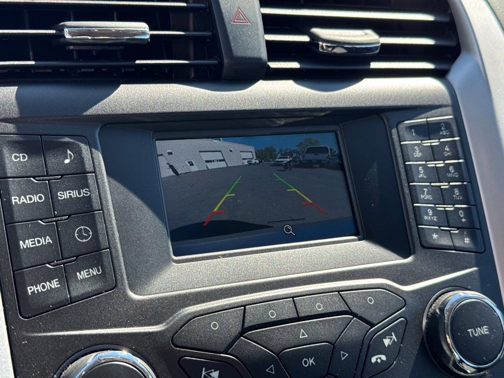 Used 2016 Ford Fusion SE FWD image 22