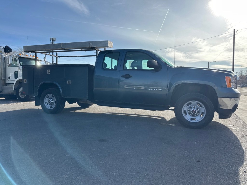 Used 2013 GMC Sierra 2500 W/T image 3