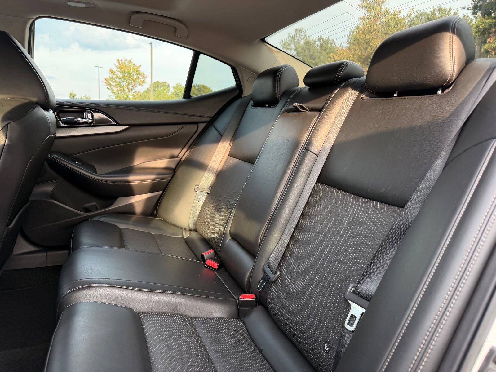 Used 2017 Nissan Maxima 3.5 SL FWD image 29