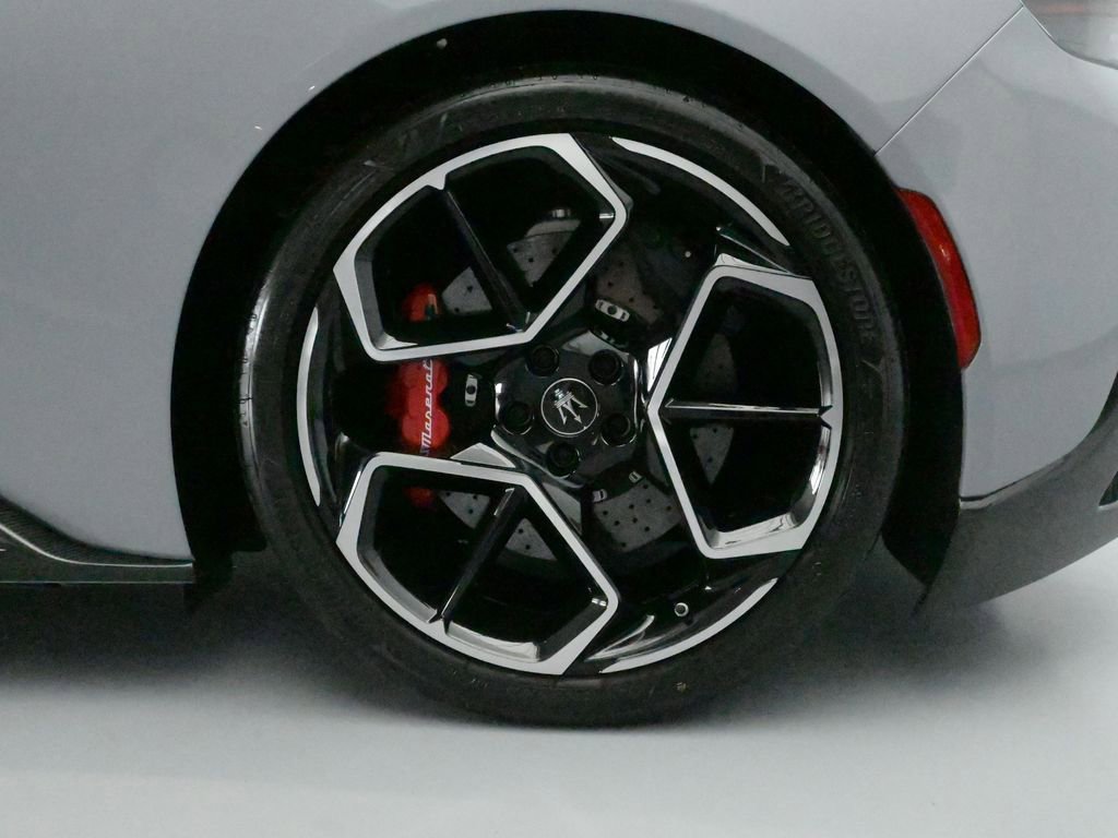 Used 2023 Maserati MC20 Coupe image 20