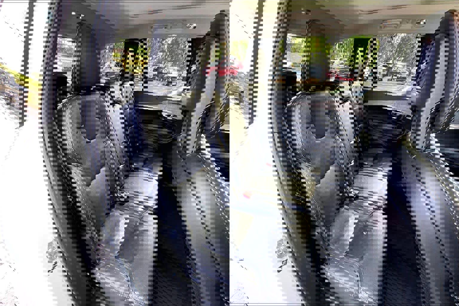 Used 2021 Volvo XC90 T6 Inscription image 25