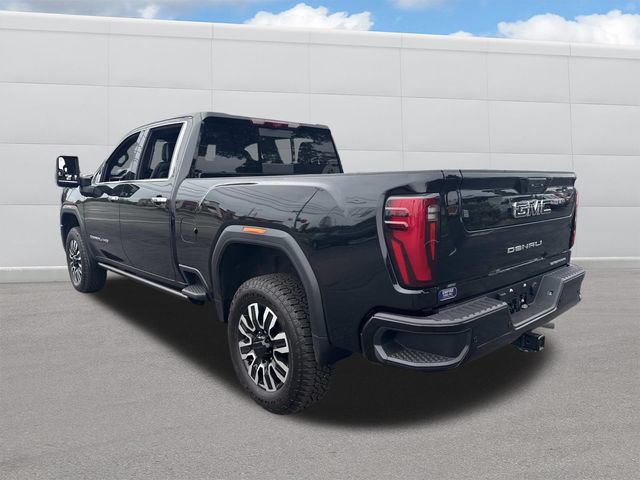 Used 2026 GMC Sierra 2500 Denali Ultimate AWD/4WD image 3