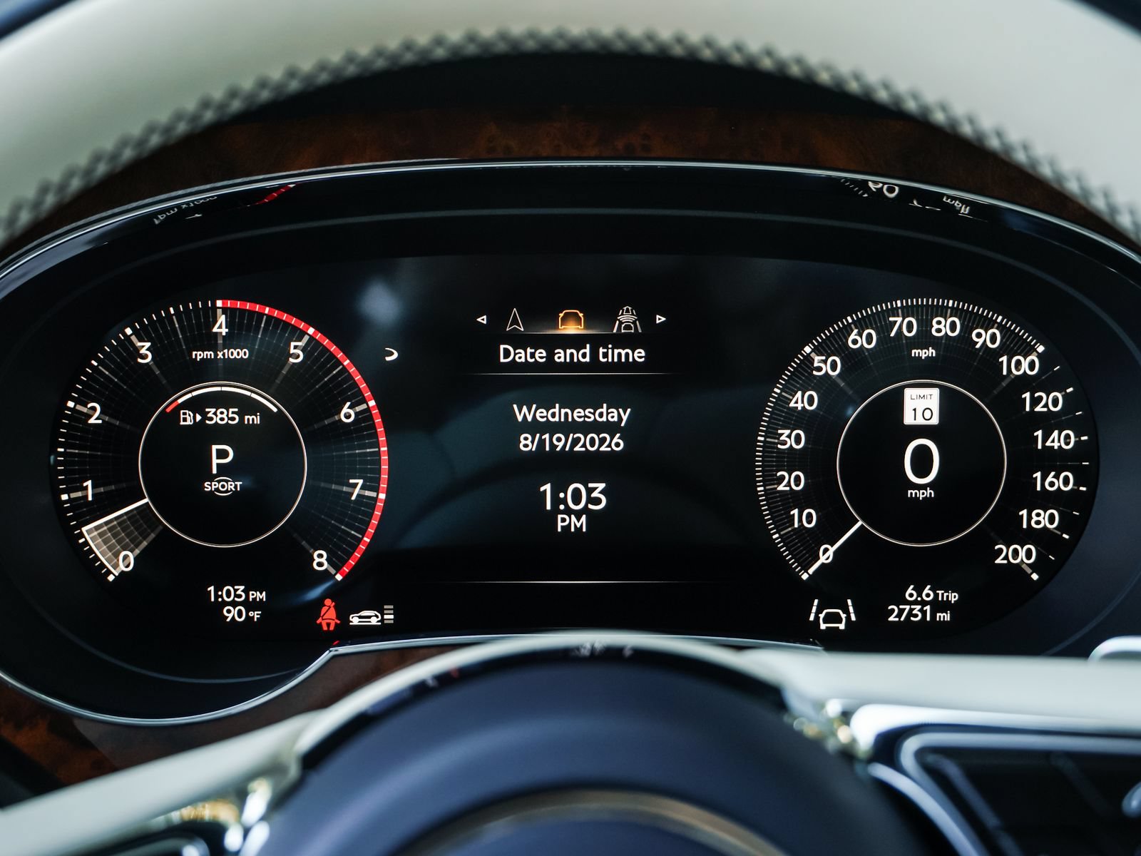 Used 2024 Bentley Bentayga AWD/4WD image 12