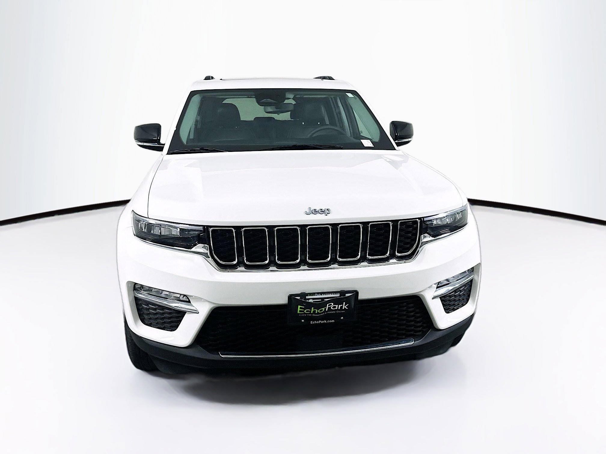 Used 2022 Jeep Grand Cherokee Limited 4xe image 2