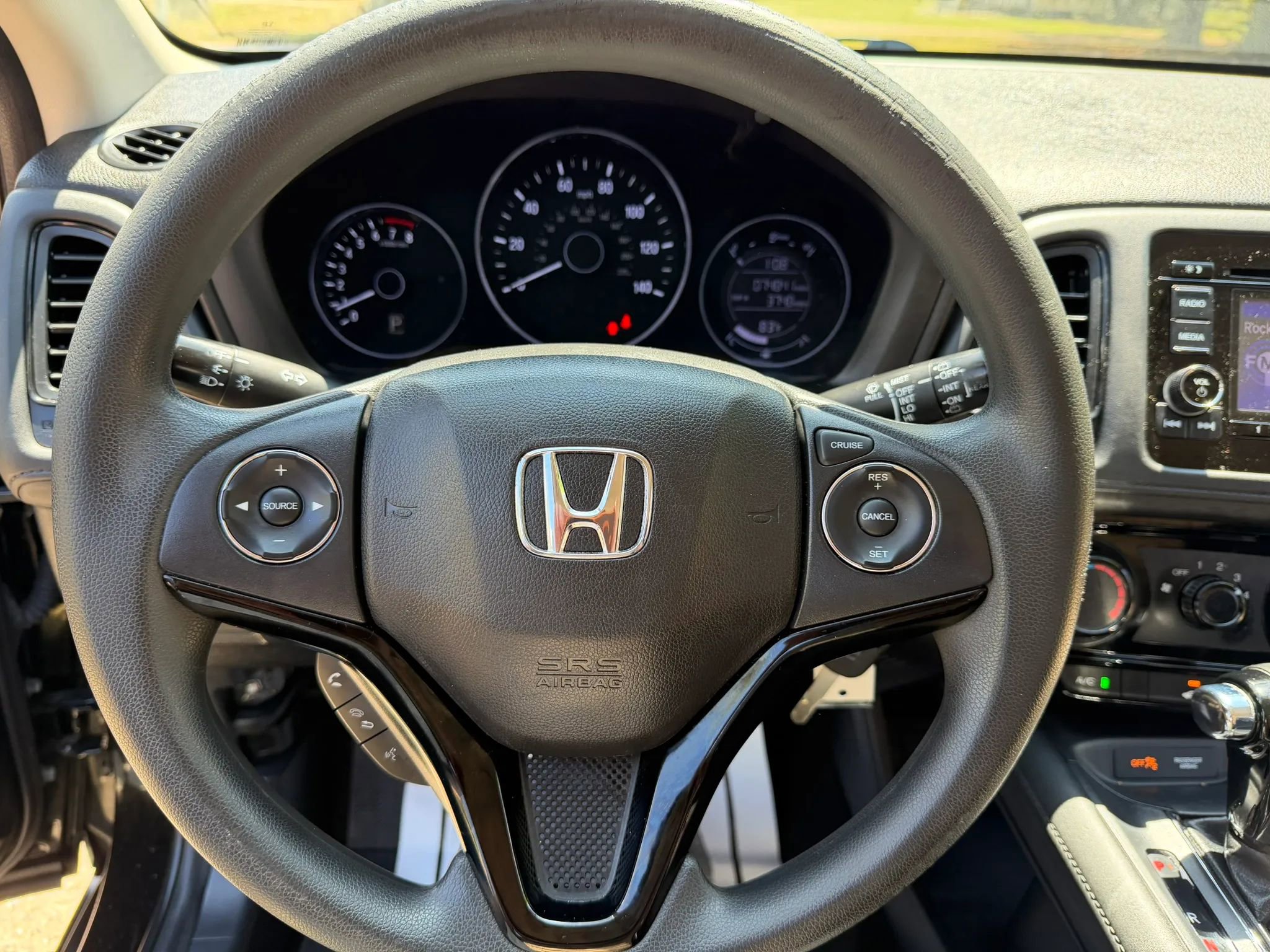 Used 2021 Honda HR-V LX image 15