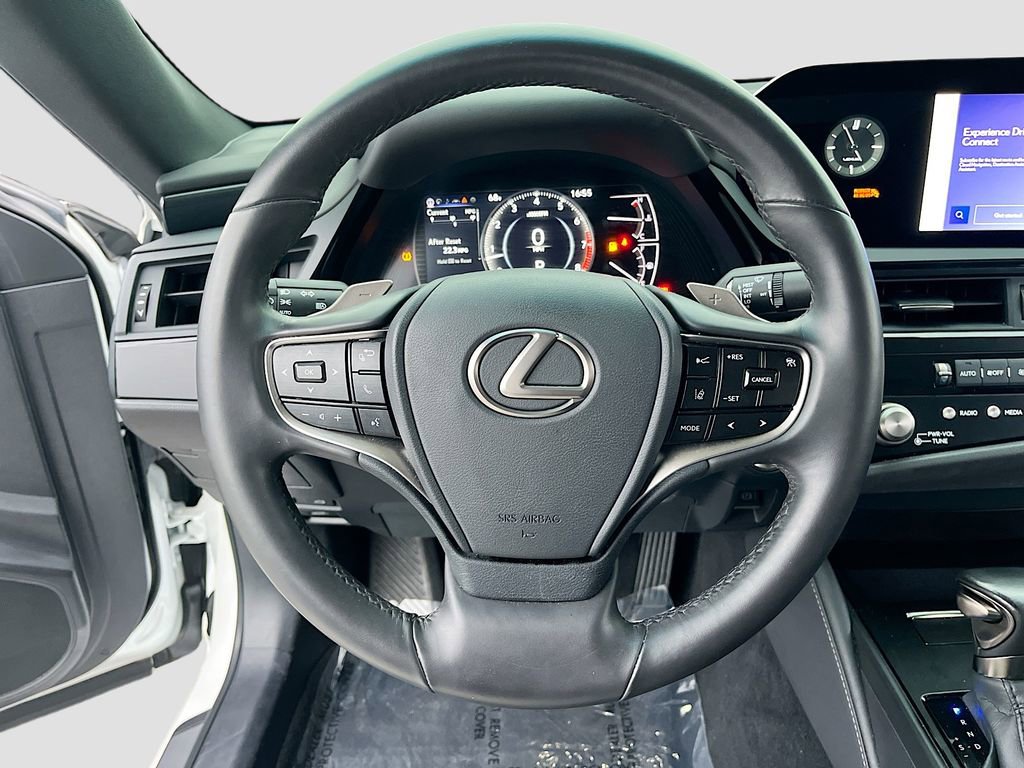 Used 2023 Lexus ES 350 w/ Accessory Package (Z2) image 11