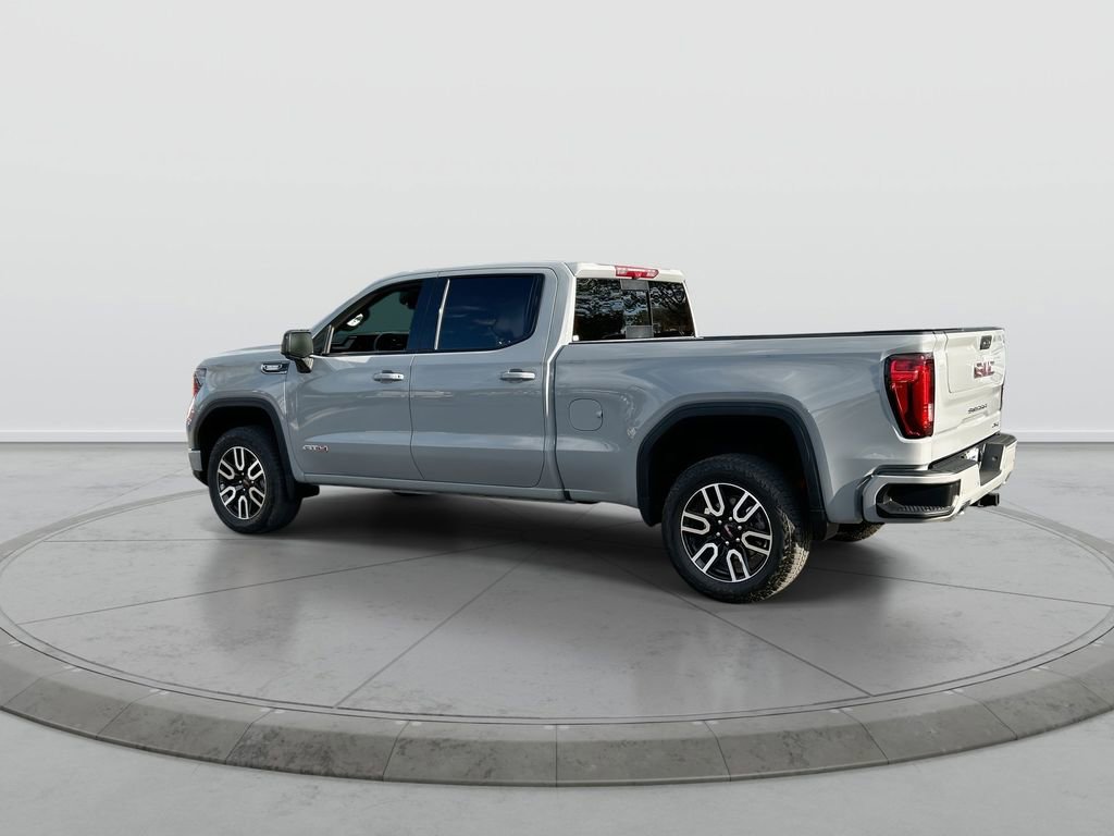 Used 2025 GMC Sierra 1500 AT4 w/ Technology Package AWD/4WD image 6