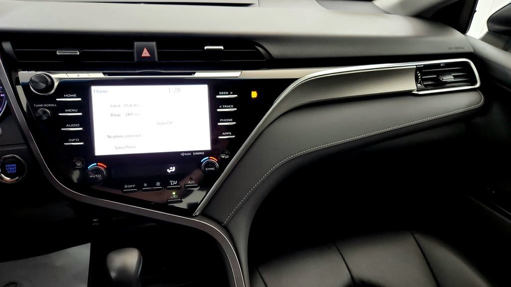 Used 2018 Toyota Camry SE w/ Audio Package FWD image 29