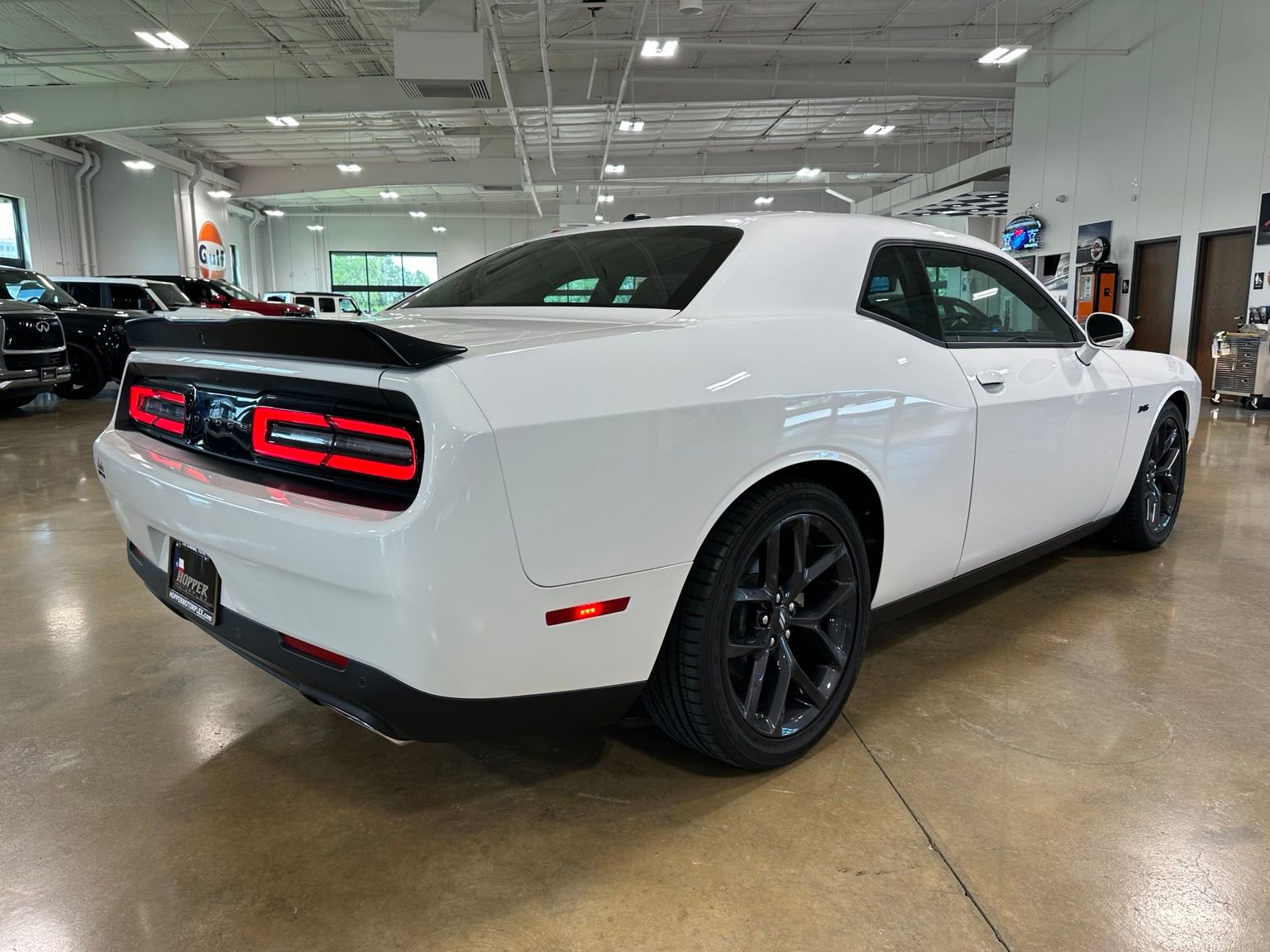 Used 2023 Dodge Challenger R/T w/ Blacktop Package RWD image 8