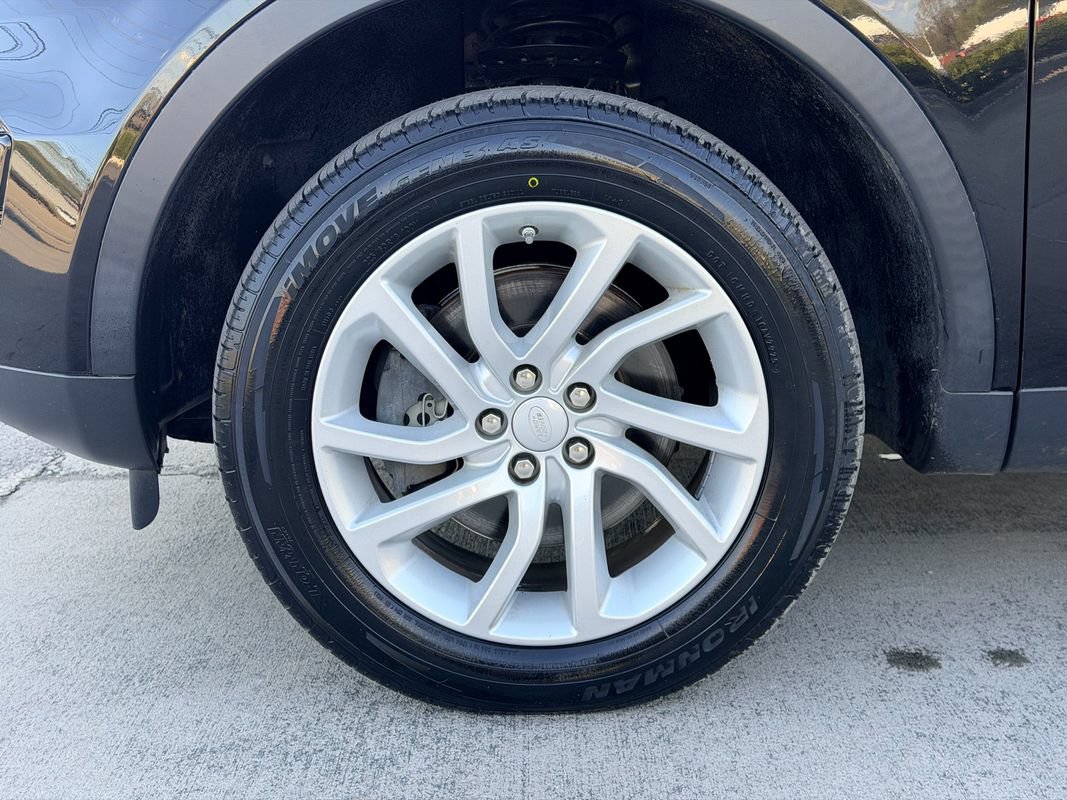 Used 2016 Land Rover Discovery Sport HSE AWD/4WD image 27