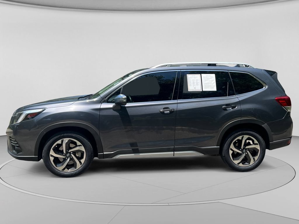 Used 2024 Subaru Forester Touring AWD/4WD image 2