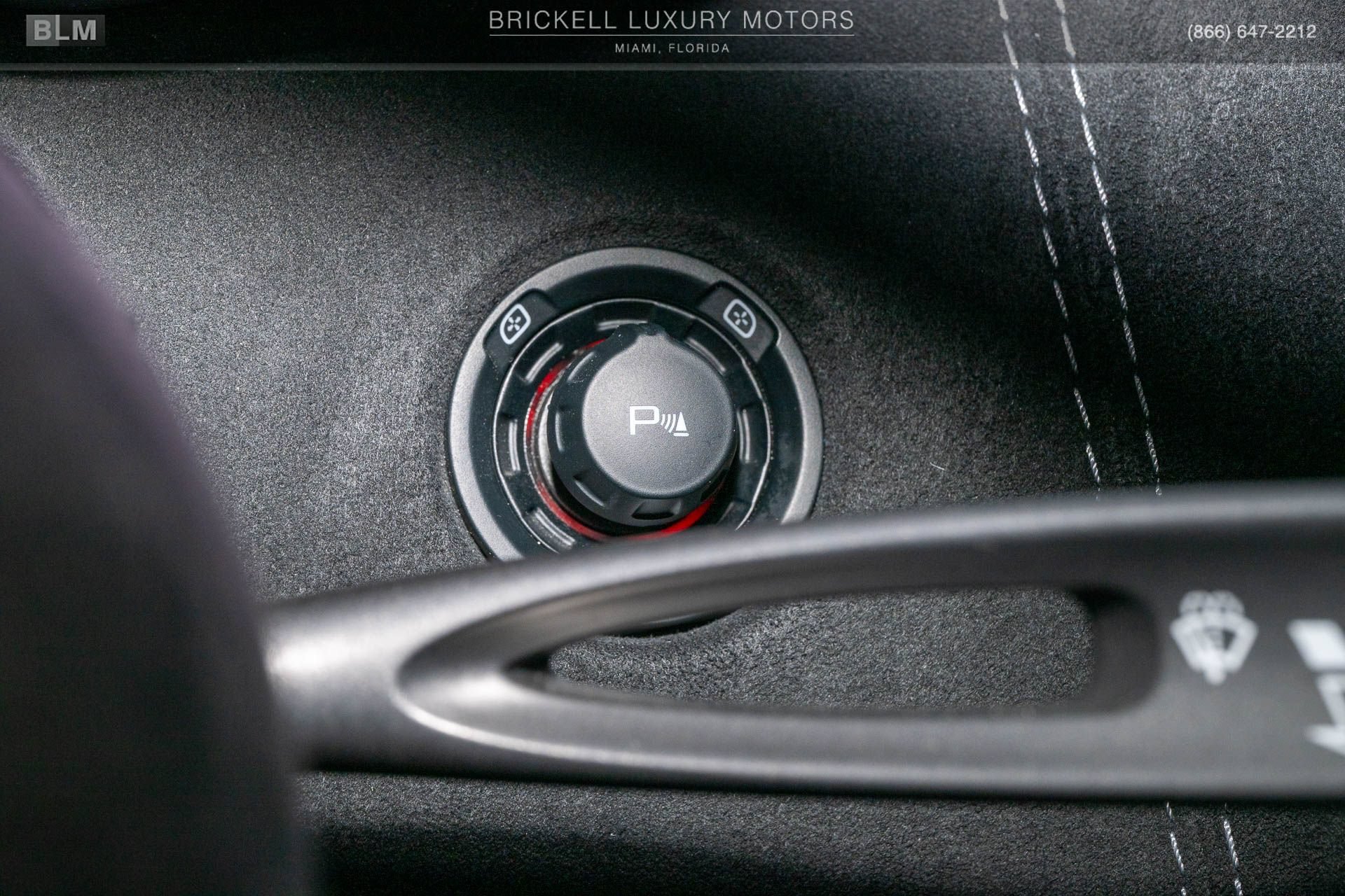 Used 2018 McLaren 570S Coupe RWD image 31