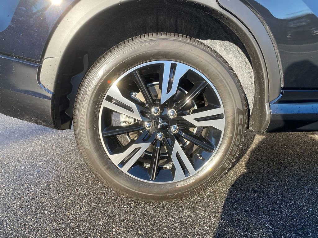 New 2026 Mitsubishi Eclipse Cross SEL image 30