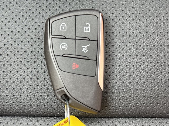 New 2027 Chevrolet Traverse LT w/ Sun and Wheel Package FWD image 26