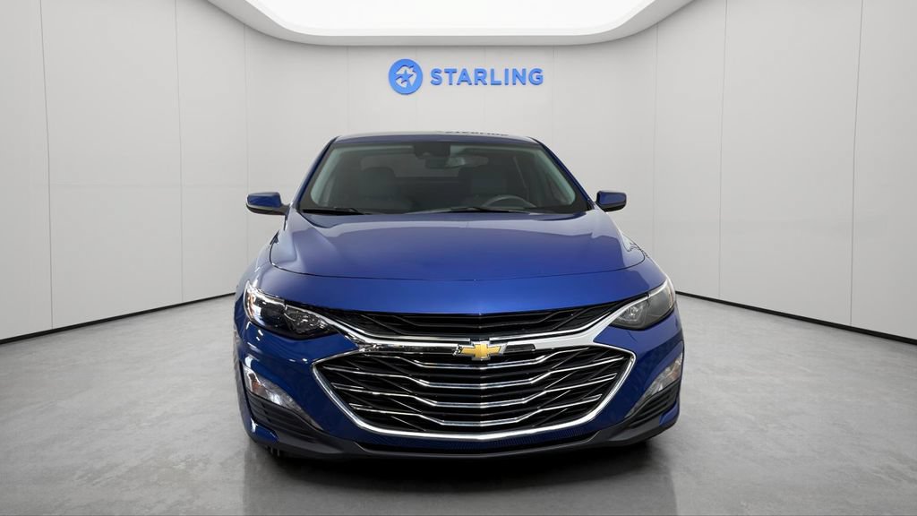 Used 2023 Chevrolet Malibu LT FWD image 16