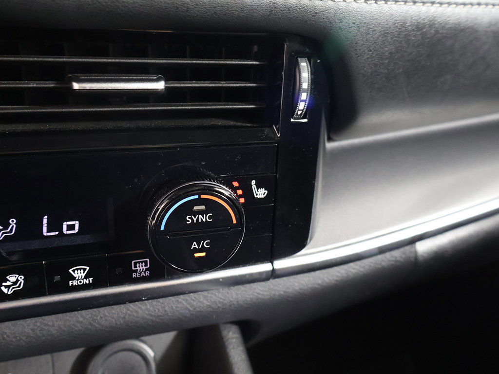 Used 2021 Nissan Rogue SV AWD/4WD image 50