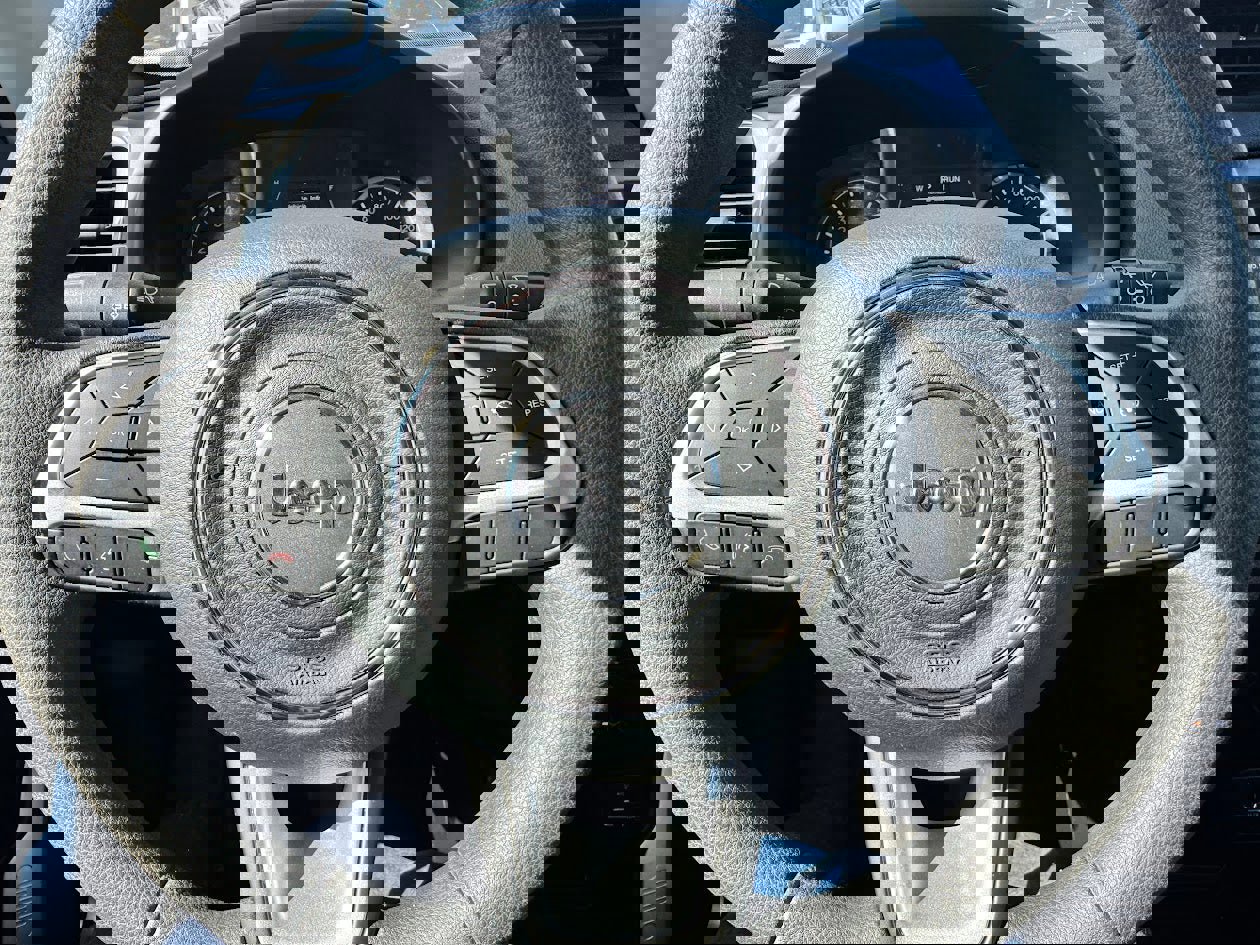 Used 2020 Jeep Renegade Sport image 10