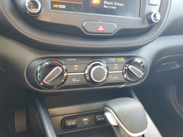 Certified 2025 Kia Soul LX image 22