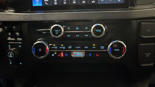 Used 2023 Ford F350 Platinum w/ Tremor Off-Road Package AWD/4WD image 17