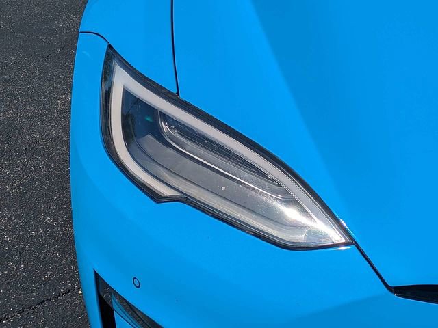 Used 2021 Tesla Model S Plaid image 9