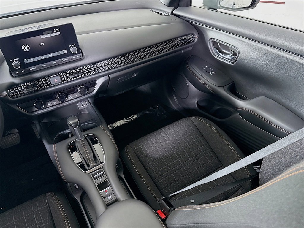 Used 2024 Honda HR-V Sport image 23